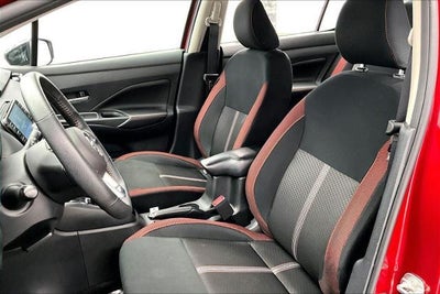 2025 Nissan Versa SR