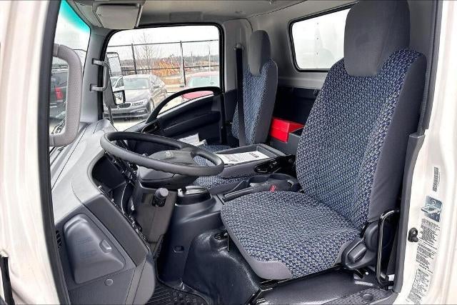 2025 Chevrolet Low Cab Forward 5500 XG 1WT