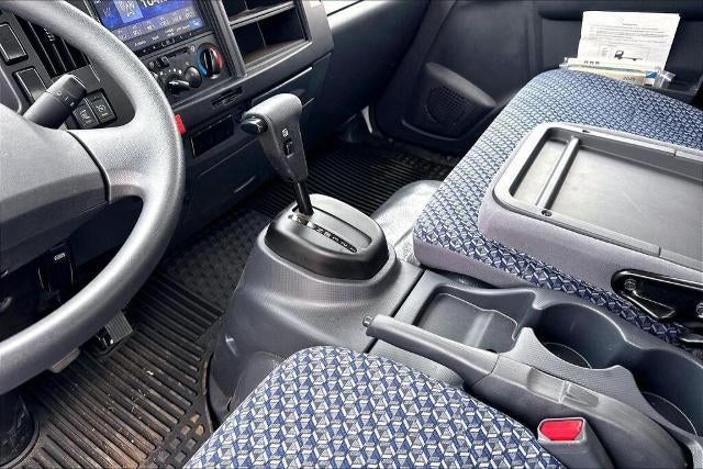 2025 Chevrolet Low Cab Forward 5500 XG 1WT