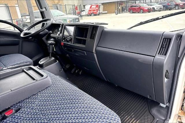 2025 Chevrolet Low Cab Forward 5500 XG 1WT