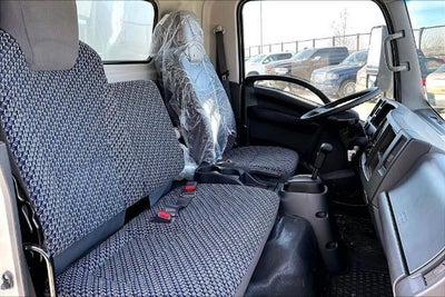 2025 Chevrolet Low Cab Forward 5500 XG 1WT