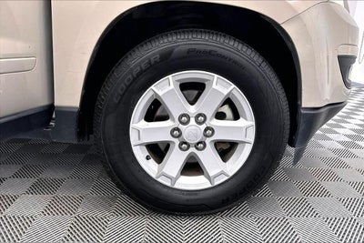 2010 Saturn Outlook XE