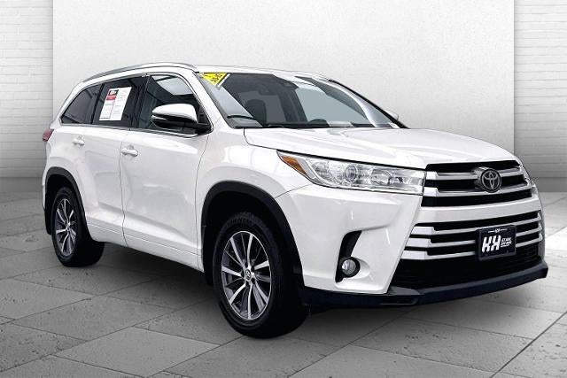 2018 Toyota Highlander SE