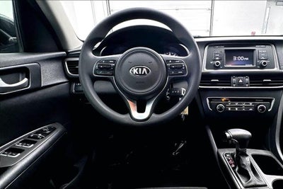 2017 Kia Optima LX
