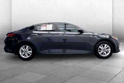 2017 Kia Optima LX