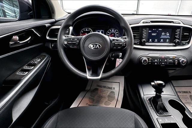 2018 Kia Sorento LX
