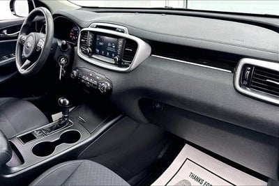 2018 Kia Sorento LX