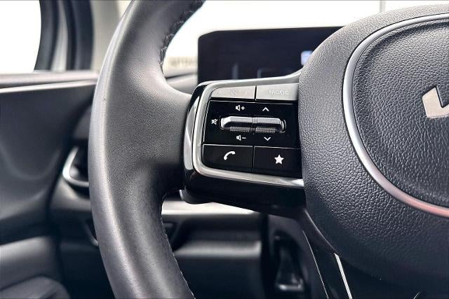 2025 Kia Carnival Hybrid SX
